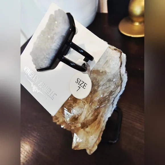 Kinsley Armelle Black Parvus Quartz Ring. Size 7 - Picture 2 of 4